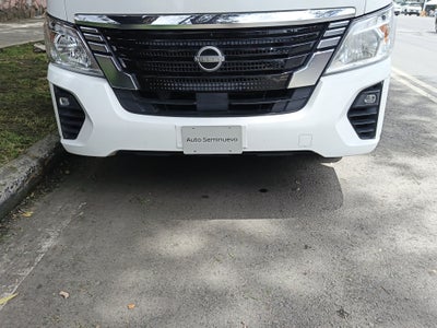 2025 Nissan URVAN 14 PAS
