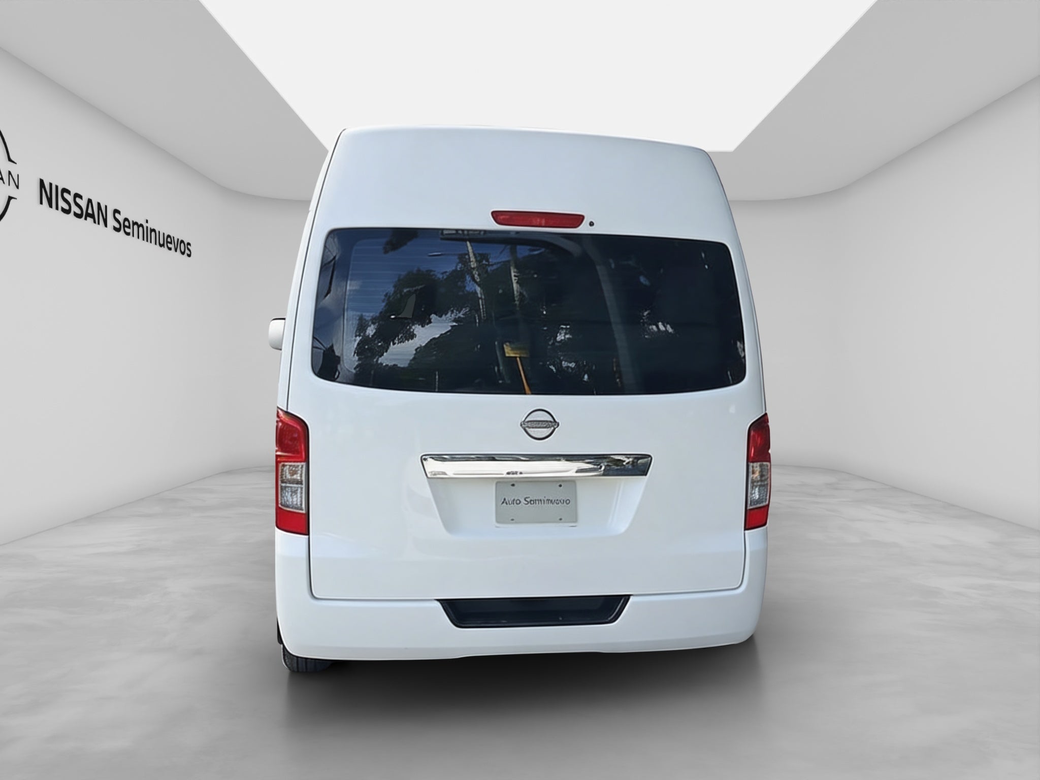 2025 Nissan URVAN 14 PAS