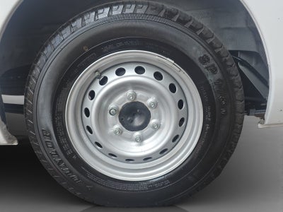 2024 Nissan URVAN 4P AMPLIA L42.5 MAN