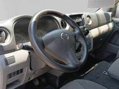 2022 Nissan URVAN 4 PTS AMPLIA VENTANAS TM5
