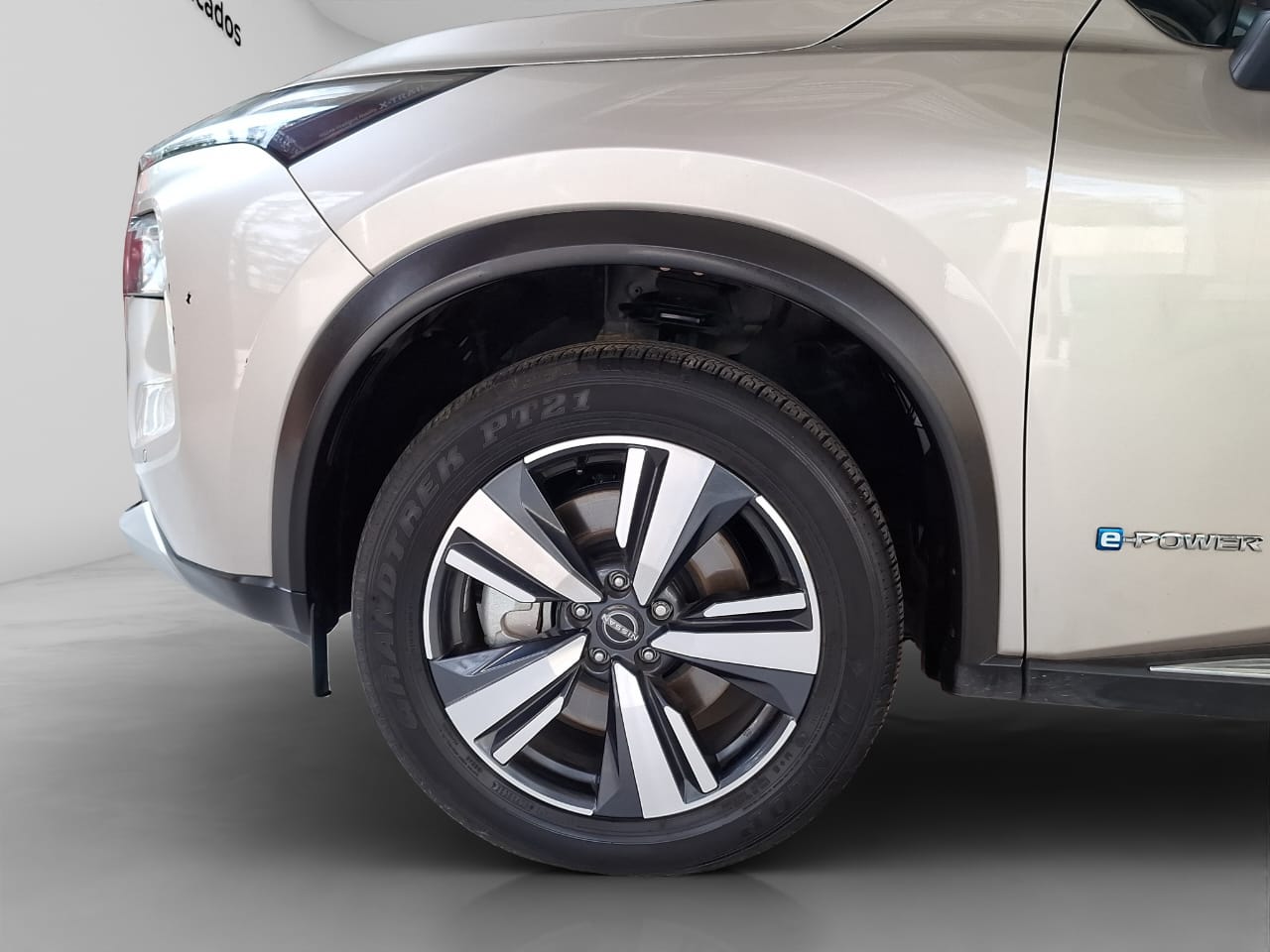 2026 Nissan X-TRAIL 5P PLATINUM E.POWER HEV L31.5 AUT