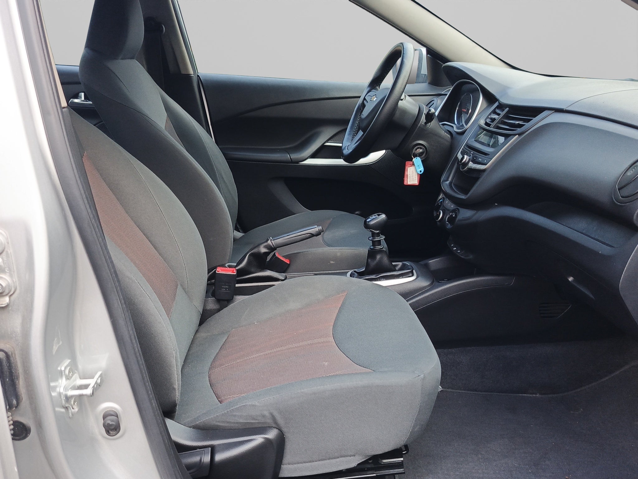 2020 Chevrolet AVEO 4 PTS LS TA AAC R-14