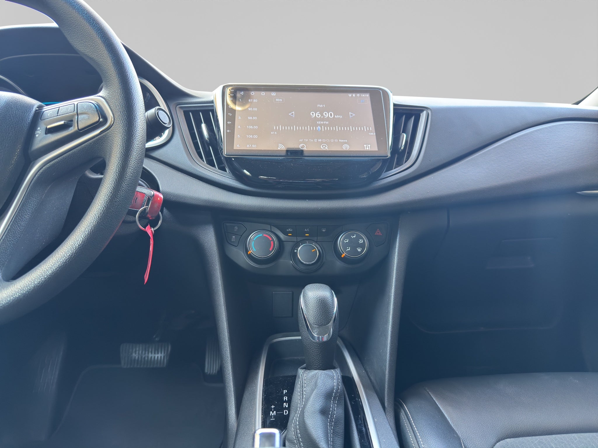 2019 Chevrolet CAVALIER 4 PTS LS 15L TA AAC VE R-15