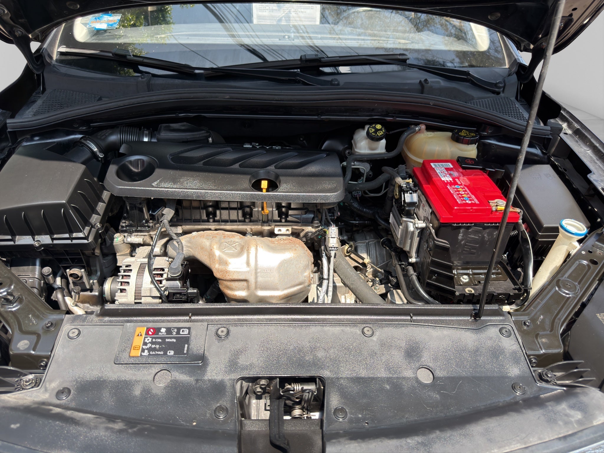 2023 MG MG 5 4 PTS ELEGANCE 15L TA VE PIEL QC RA-16