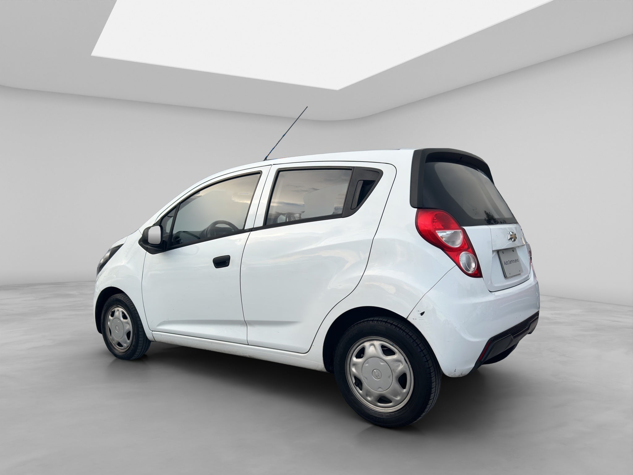 2017 Chevrolet SPARK 5 PTS HB LS CLASICO 12L TM5 R-14