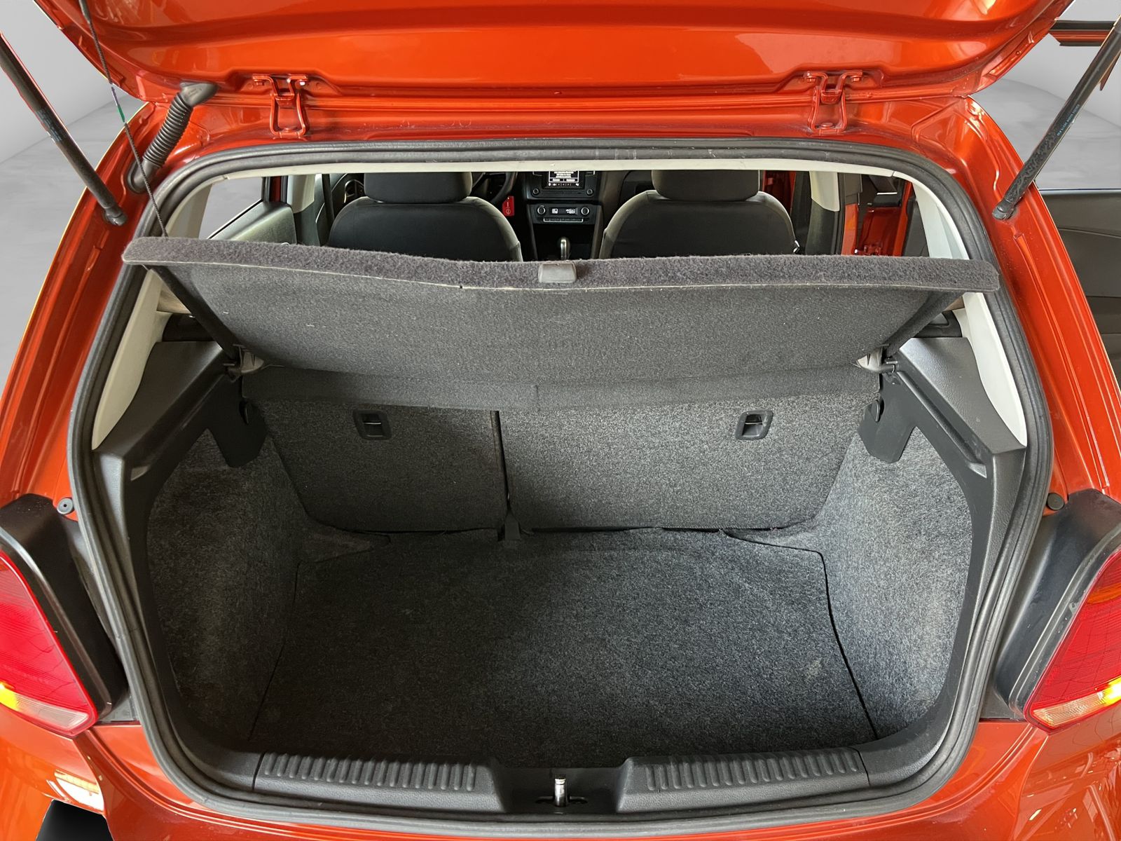 2016 Volkswagen POLO 5 PTS HB 12T DSG RA-15