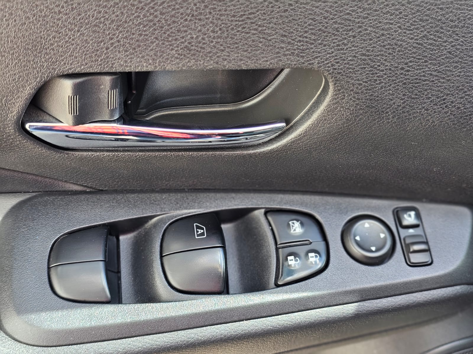 2024 Nissan KICKS 5P PLATINUM E-POWER HEV L31.2 AUT