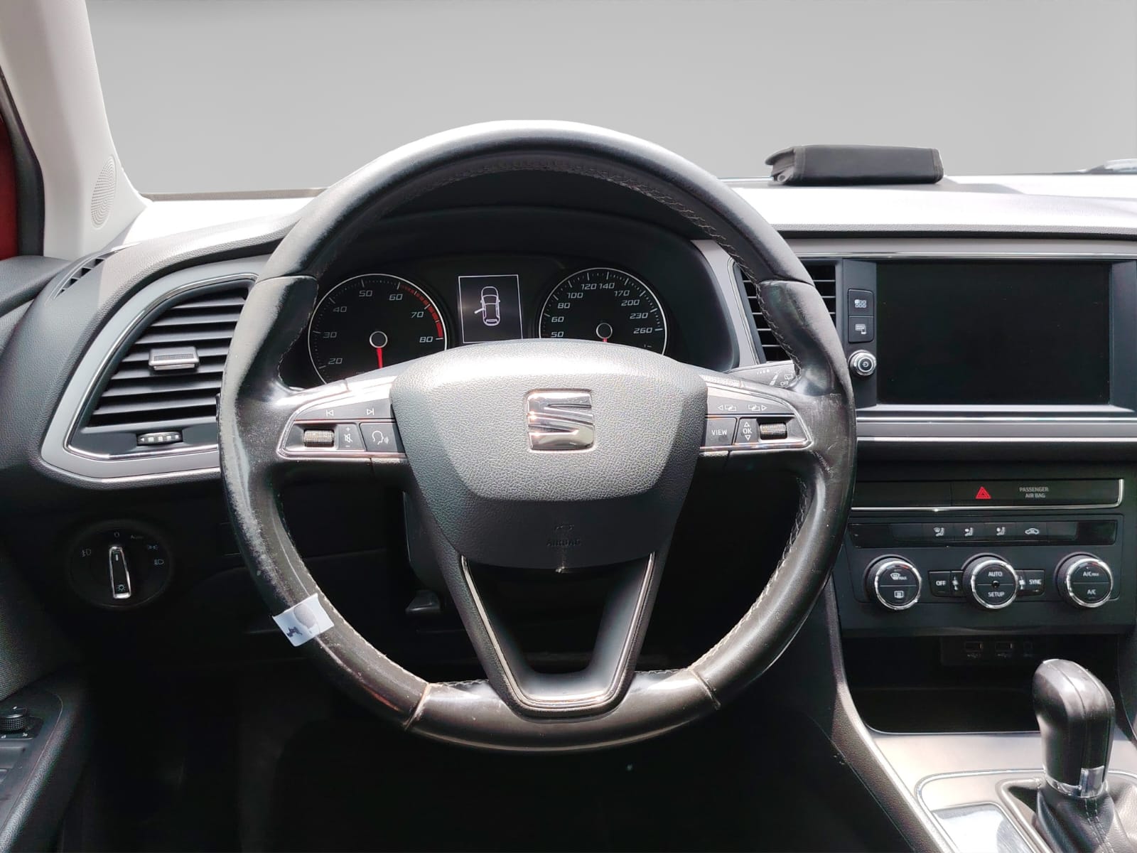 2019 SEAT LEON 5 PTS STYLE 14T 150 HP TA CLIMATRONIC QC RA-17