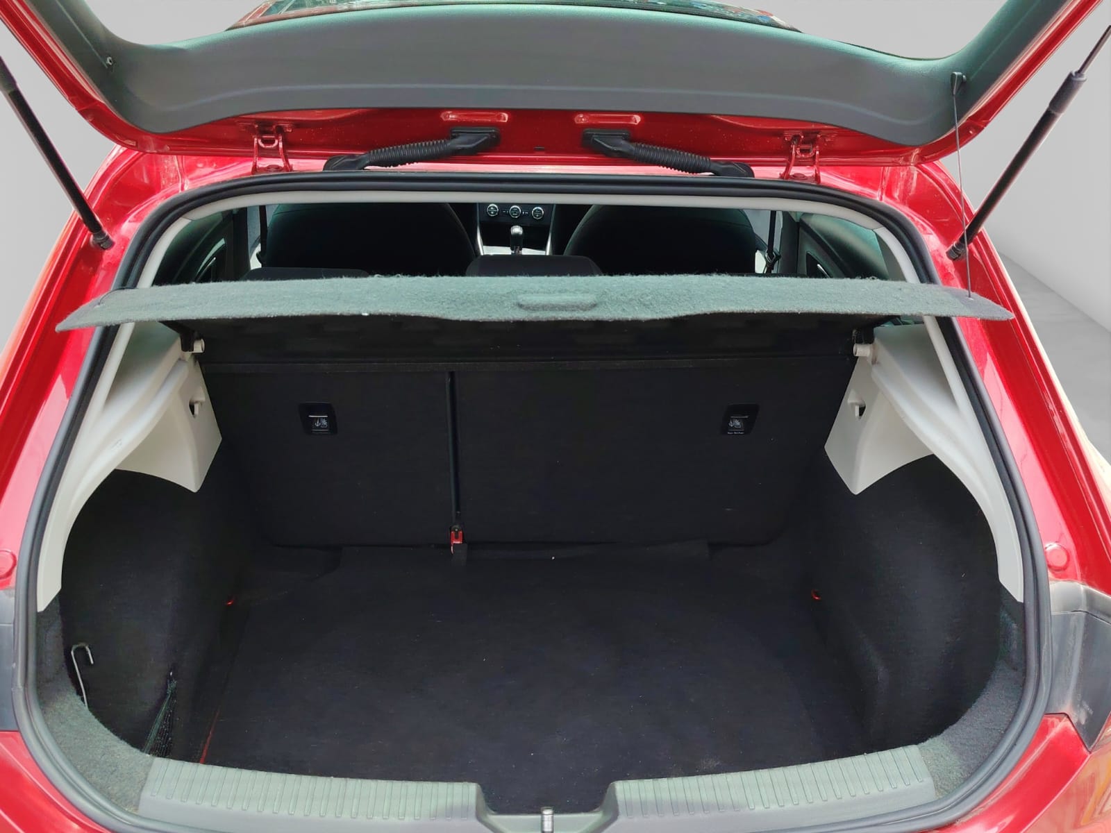 2019 SEAT LEON 5 PTS STYLE 14T 150 HP TA CLIMATRONIC QC RA-17